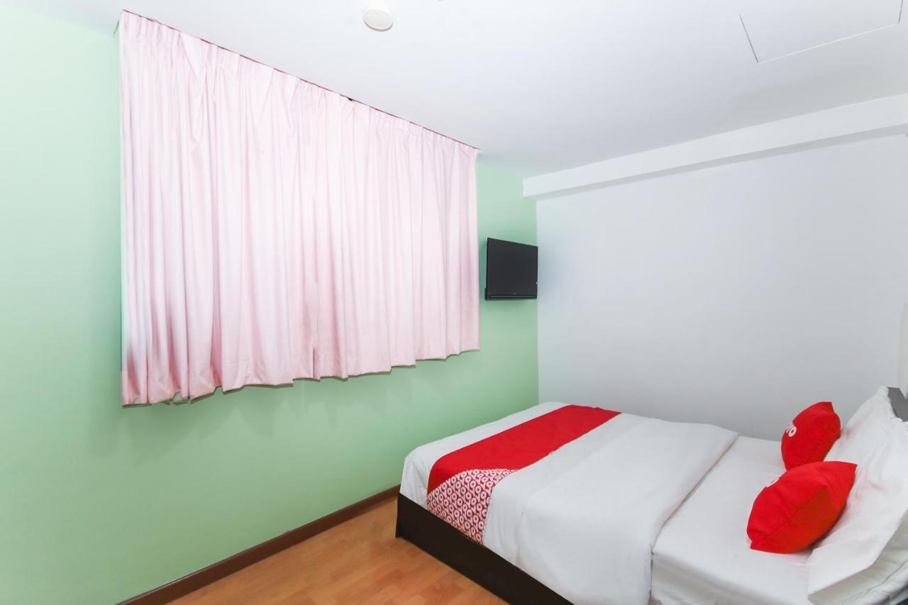 Super Oyo 90345 Tm Hotel 安邦 外观 照片